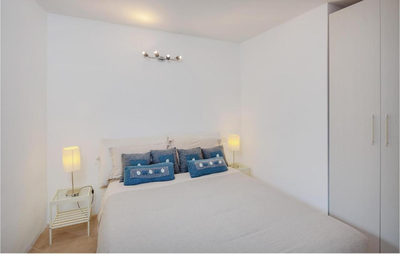 Beautiful Apartment In Pitelli -Sp- With Kitchen ラ・スペツィア エクステリア 写真