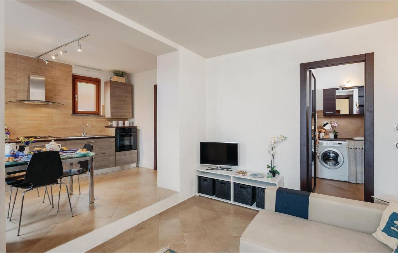Beautiful Apartment In Pitelli -Sp- With Kitchen ラ・スペツィア エクステリア 写真